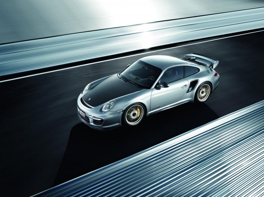  Porsche 911 GT2 RS 2010 года  (фото 7 из 12)